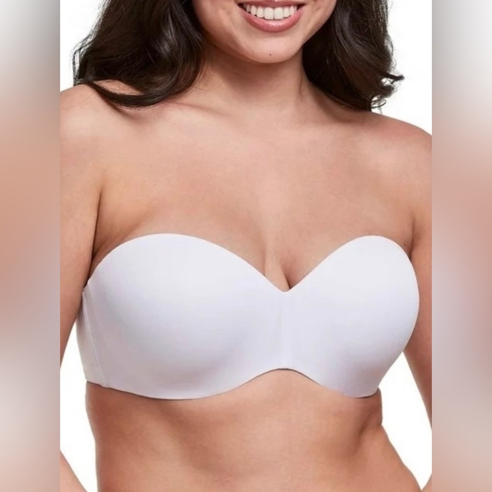 NWT Maidenform Full Coverage Strapless (Also Convertible) Bra.  White.